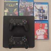 PS4  + 4 giochi + 2 controller.