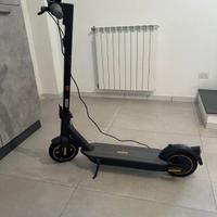 Kickscooter Max G2 D, Ninebot Kickscooter