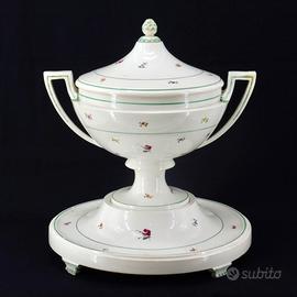 Zuppiera con presentoir in porcellana Vienna XVIII