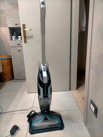 Lava e aspira contemporaneamente