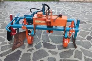 Scalzatore interfilare