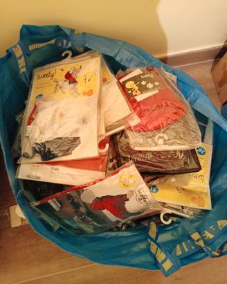 Collari e guinzagli e vestiti