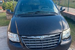 crysler grand vojager 