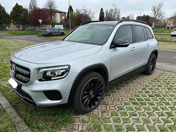 Mercedes- Benz GLB 200 d 4matic