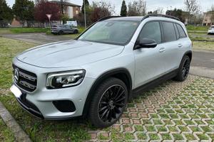 Mercedes- Benz GLB 200 d 4matic