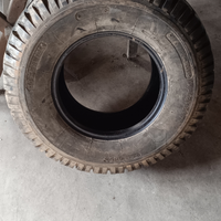 Gomme rimorchio agricolo implement