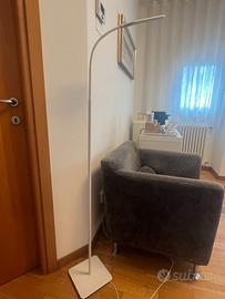 Piantana LED – luce regolabile 3000-6000 K