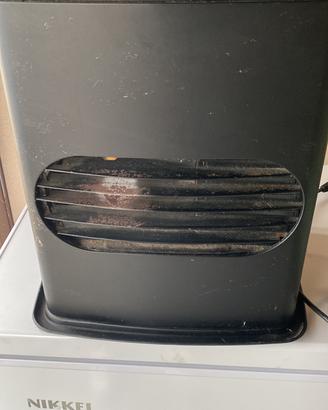 Stufa a  carburante liquido