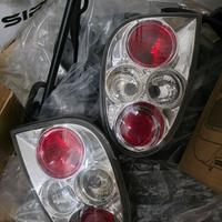 Fanali posteriori Megan coah