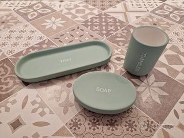 Set accessori bagno color verde salvia