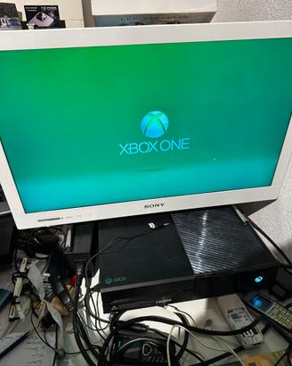 Xbox One + accessori