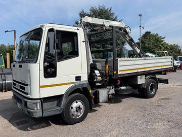 IVECO EUROCARGO 75E12 RIBALTABILE + GRU PM