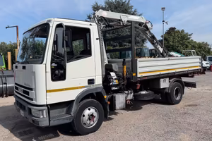 IVECO EUROCARGO 75E12 RIBALTABILE + GRU PM
