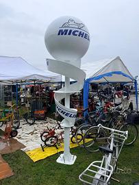 Espositore michelin
