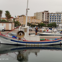 Barca da pesca con licenza