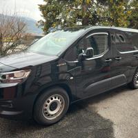 Toyota pro ace city elettric long