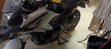 Honda nc 750 travel edition