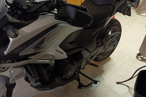 Honda nc 750 travel edition