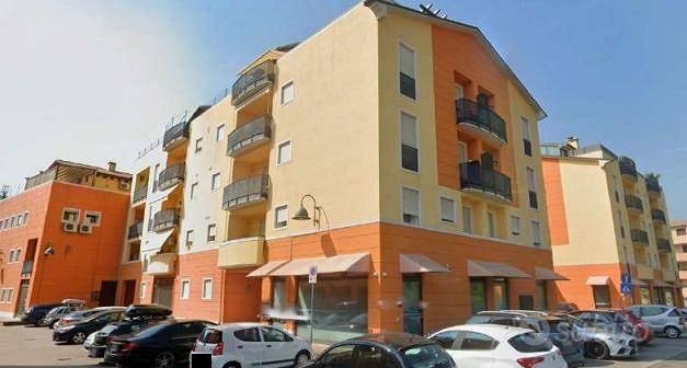 Immobile in asta di 70 m² con 1 locale a Chiampo - Vista 2