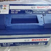 Bosch S4 008 Batteria per Auto 74 A/h - 680 A - 12