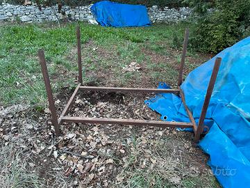 Contenitore porta telai (ponteggi)