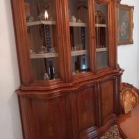Vetrina stile antico