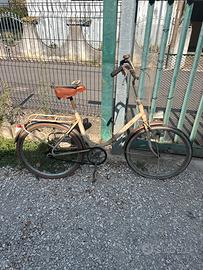Bicicletta tipo graziella con ruota da 24