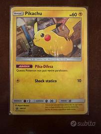 Pikachu SM157 Holo