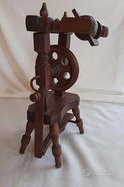 Soprammobile: filatoio in miniatura 