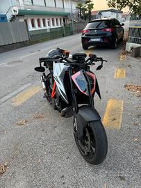 Ktm SuperDuke 1290 r