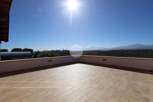 VILLA SINGOLA A CONTROGUERRA