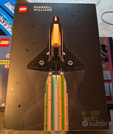 LEGO 10391 – Over The Moon with Pharrell Williams