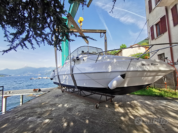 Barca Semicabinato 40 Cavalli