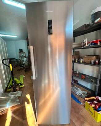 Congelatore verticale Hisense FV341N4AS1