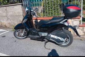 Aprilia Scarabeo 500