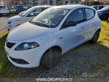 Lancia Ypsilon 1.0 FireFly 5 porte S&S Hybrid...