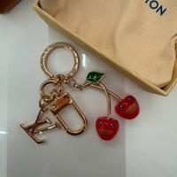 Portachiavi Charm Louis Vuitton Ciliege Pacha