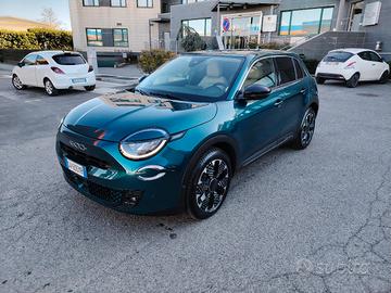 Fiat nuova 600 1.2 hybrid 101cv LA PRIMA stra full