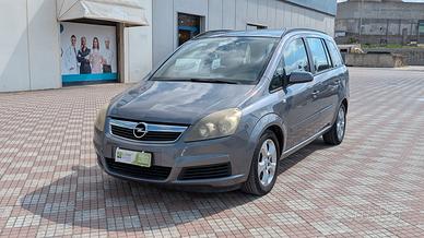 Opel Zafira 1.9 CDTI 101CV Cosmo