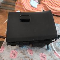 Cassetto portaoggetti Opel Astra j ctdi 2011