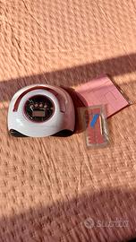 Lampada UV per unghie con smalto adesivo