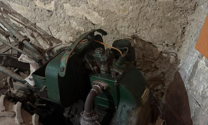 Motocoltivatore con fresa e sediolino trasporto