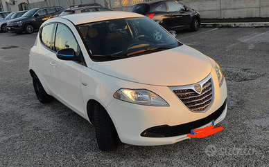 Lancia Ypsilon 1.2 benzina