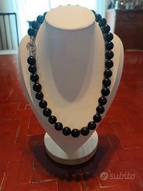 Altra collana di perle di bluestone tutte da 12mm.