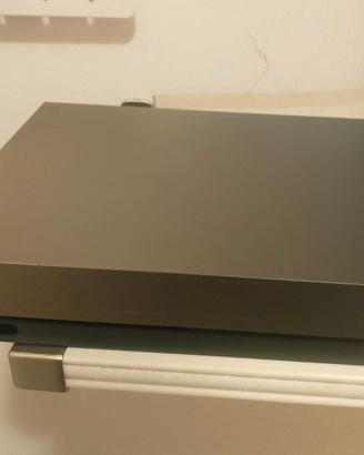 X Box  One X + Joystick + 7 giochi