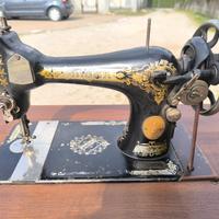 macchina da cucire vintage