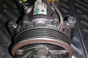 Compres clima MINI COOPER R5 1560cc TDCI 2007
