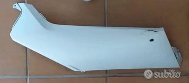 Sottopedana destro SH 2023