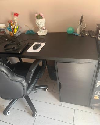 Scrivania ikea