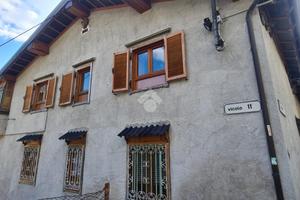 CASA INDIPENDENTE A CERES